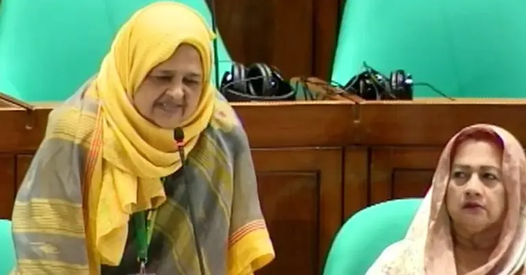 তাহসিনা রুশদীর লুনা